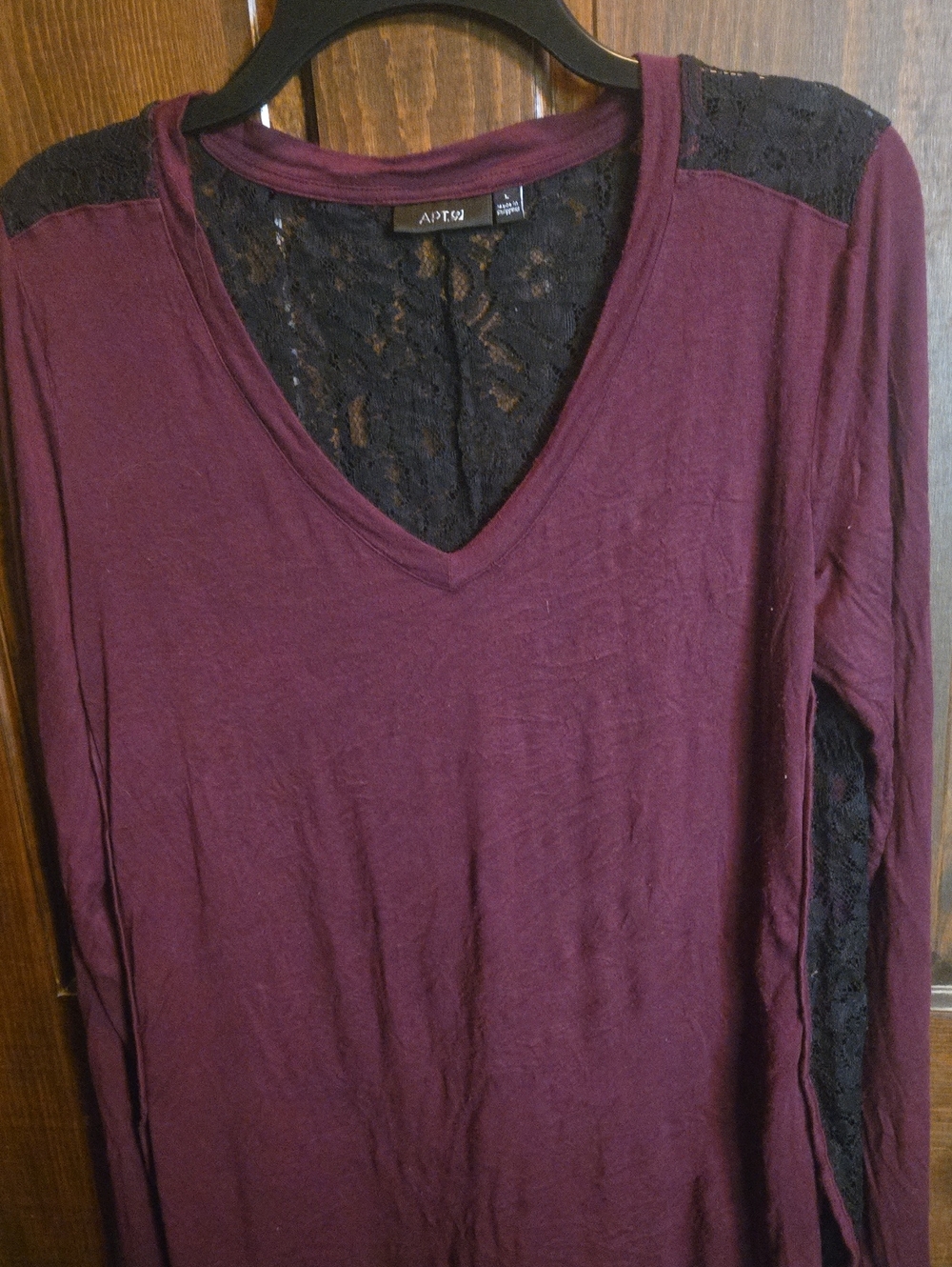 Apt. 9 Women's Burgundy Long-Sleeve V-Neck Top with Black Lace Back